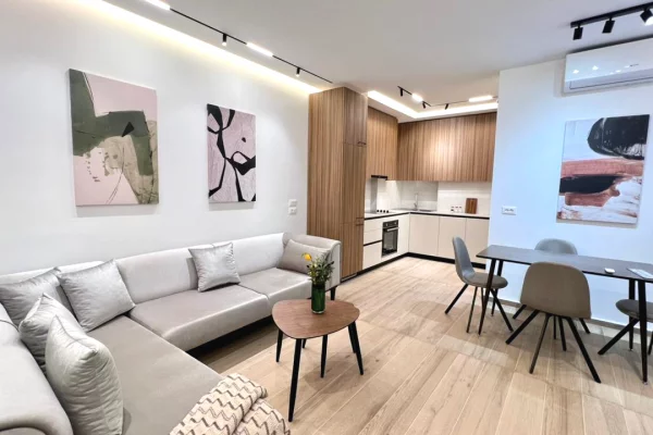 Me Qera : 1+1📍Zogu i Zi (Prane Ring Center) - 75.000 Lek - S.70m² - Pllt.V 2025 || I Pabanuar me Pa