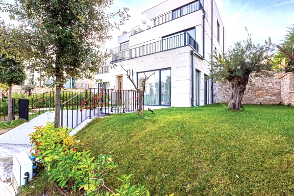 House for Rent 4+1 in Tirana - 4,000 Euro