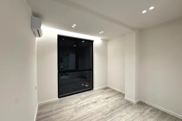 Appartamento in affitto a Tirana 2+1, Vuoto