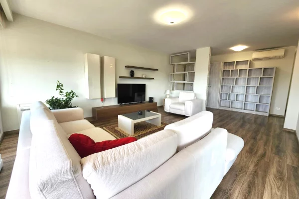 Shtepi me qera Apartament ne Tirane, 2+1, Mobilimi E mobiluar, Pagesa 1,500  Euro.