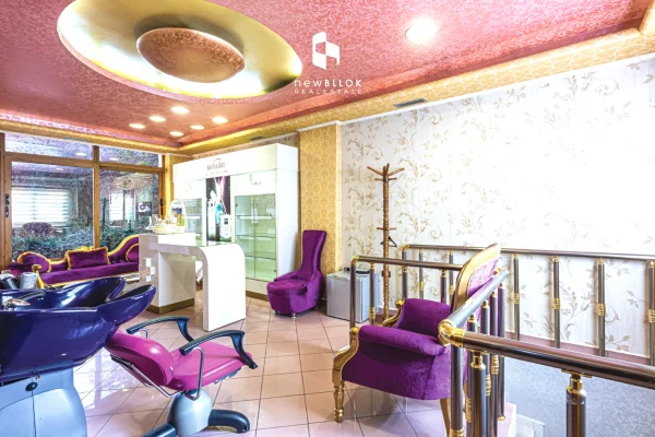 Me Qera: Ambient me 2 Kate 📍Mine Peza/Rr. Durresit || (800Euro/muaj) Super Location, Afer Qendres