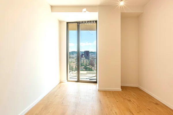 ✨️Me Qira: Elite Office 202m2 ⭐️ 2 Parkime 3 WC🚾 / VERANDE - Kati 12📍 GOLDEN TOWER (MINE PEZA REZIDENCE) 🌇 2000Euro NETO/Muaj 💥