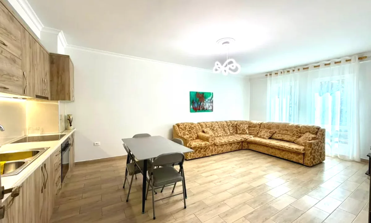Shtepi me qera Apartament ne Tirane, 1+1, Mobilimi E mobiluar, Pagesa 55,000  Leke.