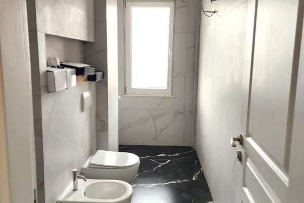 Appartamento in vendita a Tirana 2+1, Vuoto