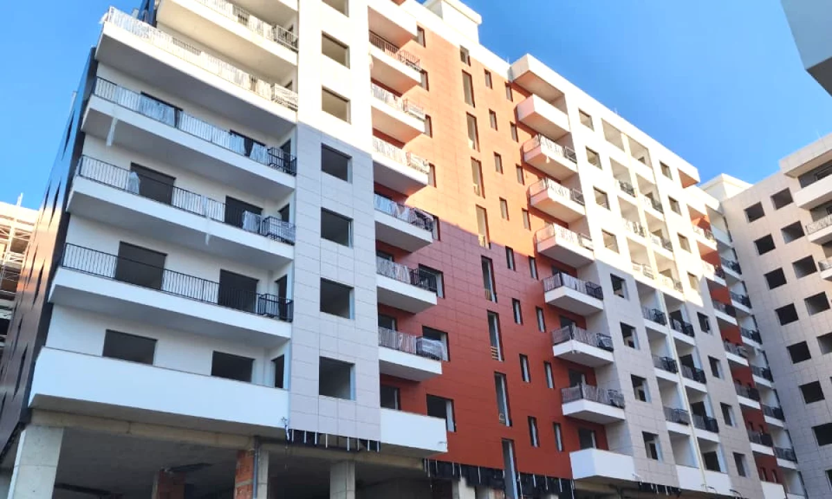 Appartamento in vendita a Tirana 1+1, Vuoto