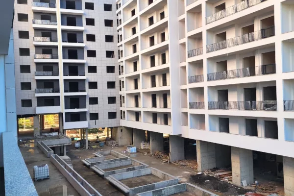 Appartamento in vendita a Tirana 1+1, Vuoto