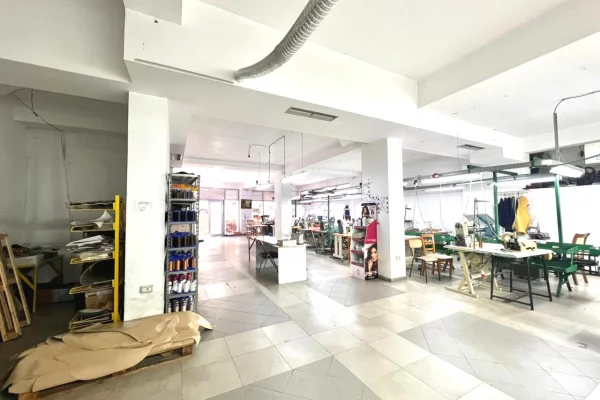 Business Property in Sale 1+1 in Tirana - 290,000 Euro