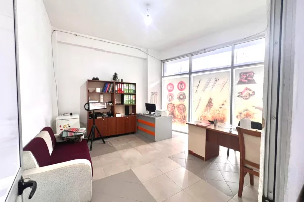 Business Property in Sale 1+1 in Tirana - 290,000 Euro