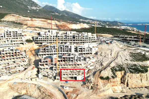 Shtepi ne shitje 1+1 ne Himare - 396,900 Euro