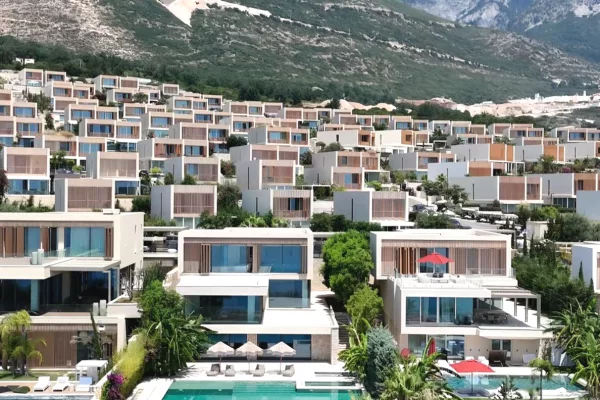 Shtepi ne shitje 3+1 ne Himare - 1,630,000 Euro