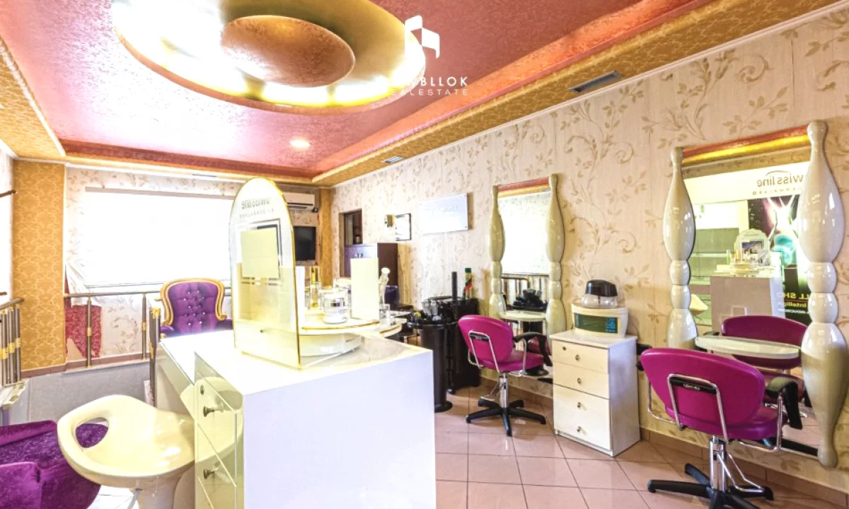 Shitet: Ambient me 2 Kate 📍Mine Peza/Rr. Durresit || (399,000 Euro) Super Location, Afer Qendres