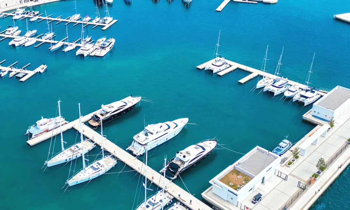 Shtepi ne shitje Apartament ne Durres, 2+1, Mobilimi Bosh, pa mobiluar, Pagesa 374,550  Euro.