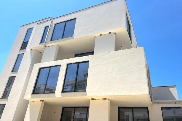 Shtepi ne shitje Apartament ne Durres, 2+1, Mobilimi Bosh, pa mobiluar, Pagesa 374,550  Euro.