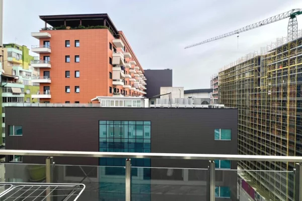 Appartamento in affitto a Tirana 2+1, Arredato