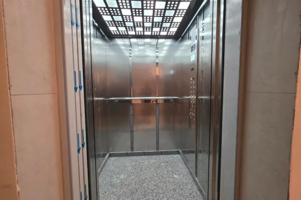 Shtepi me qera Apartament ne Tirane, 1+1, Mobilimi E mobiluar, Pagesa 500  Euro.