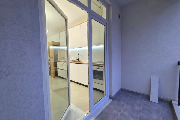 Shtepi me qera Apartament ne Tirane, 1+1, Mobilimi E mobiluar, Pagesa 500  Euro.