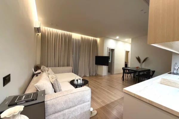 Appartamento in affitto a Tirana 2+1, Arredato