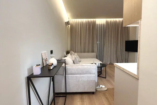 Appartamento in affitto a Tirana 2+1, Arredato