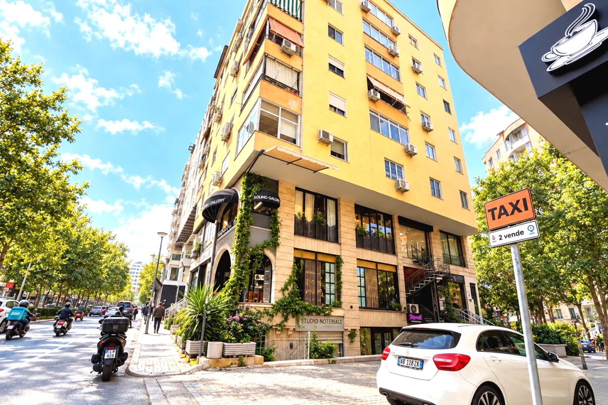 Me Qera: Zyre (202m2) Open Space 📍Midis Sheshit Willson & Stadiumit Dinamo (150,000All/muaj) Location Perfekt | Kati: 2, Lartesi 4m || Jepet BOSH