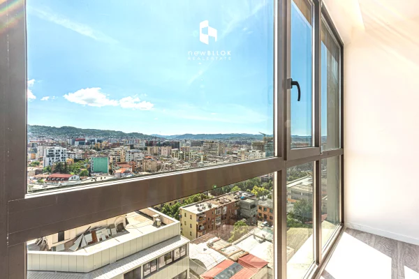 ✨️For Rent: Elite Office 202m2 ⭐️ 2 Parkings 3 WC🚾 / VERANDA - Floor 12📍 GOLDEN TOWER (MINE PEZA RESIDENCE) 🌇 Euro2000 NET/Month 💥
