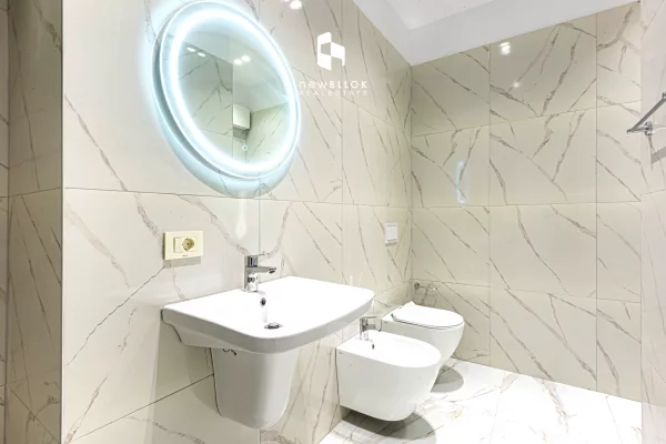 ✨️For Rent: Elite Office 202m2 ⭐️ 2 Parkings 3 WC🚾 / VERANDA - Floor 12📍 GOLDEN TOWER (MINE PEZA RESIDENCE) 🌇 Euro2000 NET/Month 💥