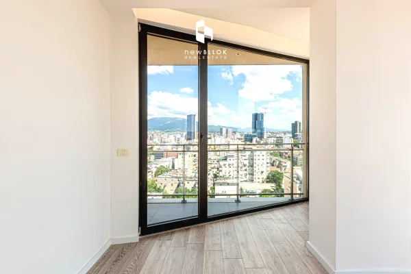 ✨️For Rent: Elite Office 202m2 ⭐️ 2 Parkings 3 WC🚾 / VERANDA - Floor 12📍 GOLDEN TOWER (MINE PEZA RESIDENCE) 🌇 Euro2000 NET/Month 💥