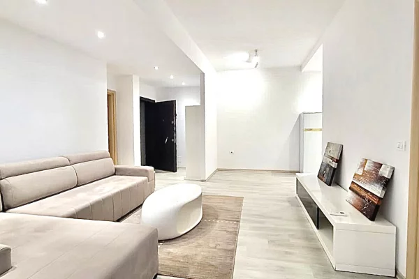 Shtepi me qera Apartament ne Tirane, 1+1, Mobilimi E mobiluar, Pagesa 550  Euro.