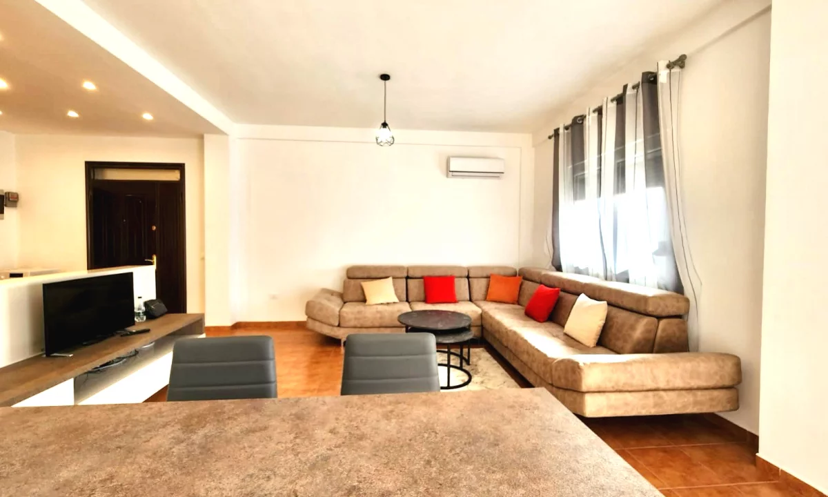 Apartment for rent in Tirana 3+1, Furnished