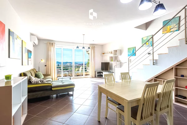 Duplex (2 storey house) for sale in Tirana 3+1, Furnished