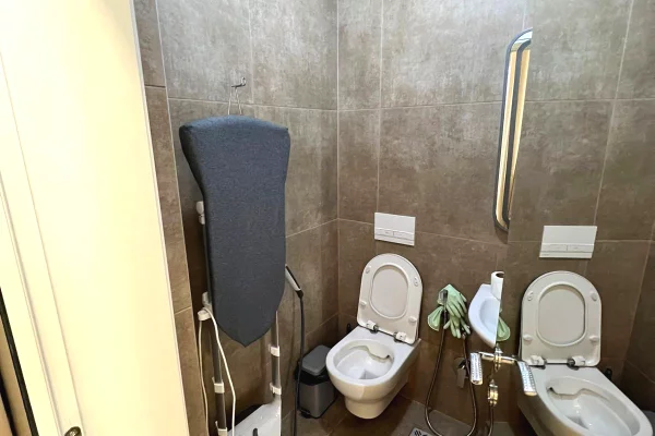 Me Qira: Super Ambient per ZYRA 2+1+2Wc+1 Ballkon & 1 VERANDE 📍Buze Rruges Myslym Shyri | 1,570Euro Neto/Muaj