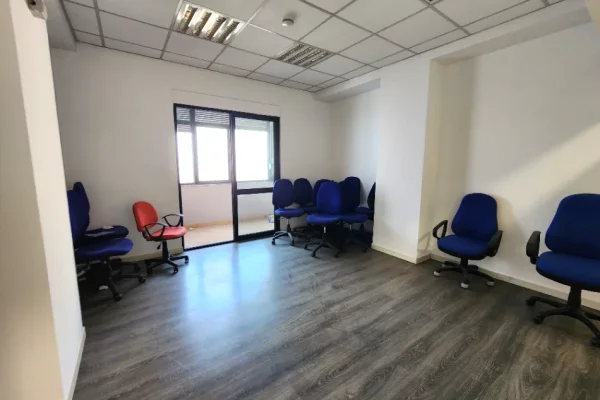 Supreme Office - Amb ideal per Zyre 📍 prb. Delijorgjit - Rr. e Kavajes -- 420m2 | k3, Pllt i Ri