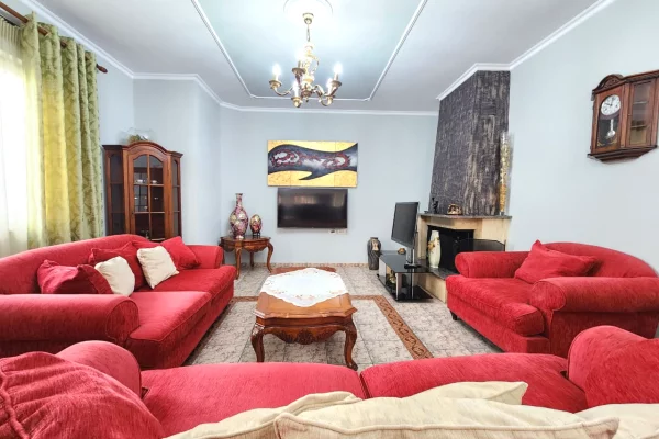 House for Rent 3+1 in Tirana - 75,000 Leke