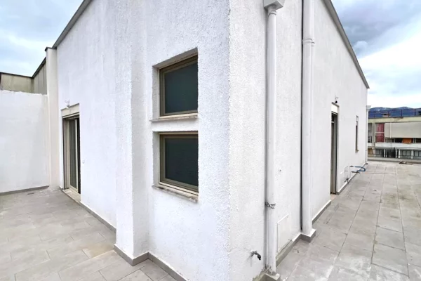 Apartment for sale in Tirana 2+1, Emty