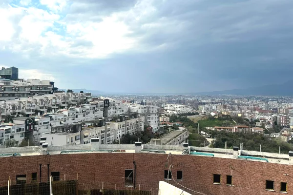 Shtepi ne shitje 2+1 ne Tirane - 190,000 Euro