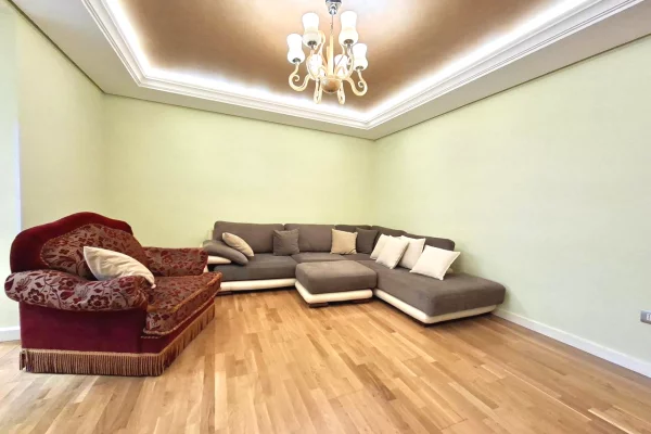  Jepet me Qera: Ultra Apt. 2+1 (📍Qendër / Pas 15-katshit ) Hera e parë me qera || Super vendndodhje ✨️ 1000€ / Muaji 💶