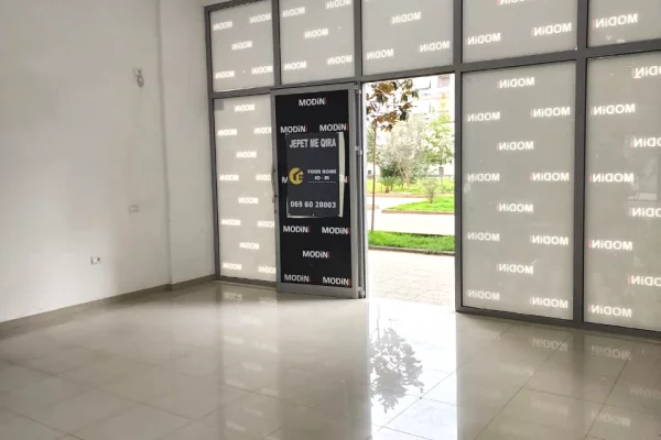 Ambient biznesi me qera 1+1 ne Tirane - 2,000 Euro