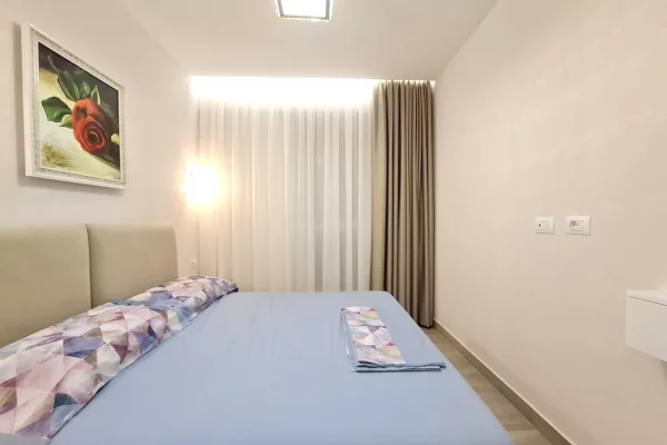 Shtepi me qera Apartament ne Tirane, 1+1, Mobilimi E mobiluar, Pagesa 70,000  Leke.