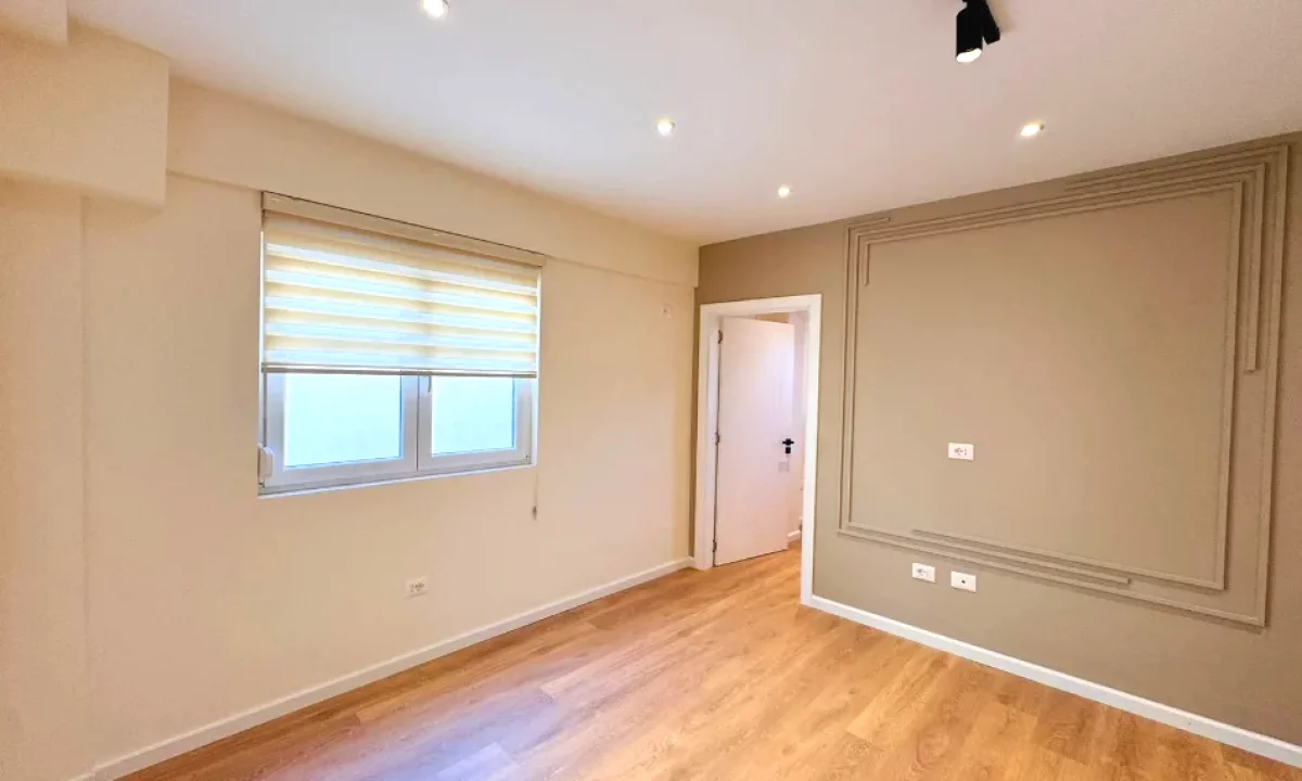 Apartment for sale in Tirana 1+1, Emty