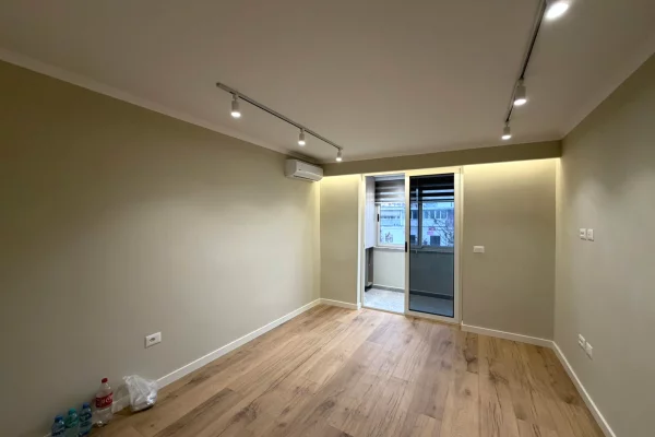 Shtepi ne shitje 1+1 ne Tirane - 125,000 Euro