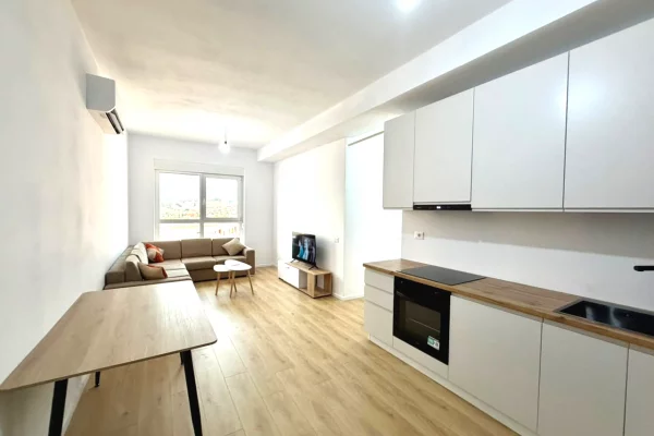 Shtepi me qera Apartament ne Tirane, 2+1, Mobilimi E mobiluar, Pagesa 50,000  Leke.