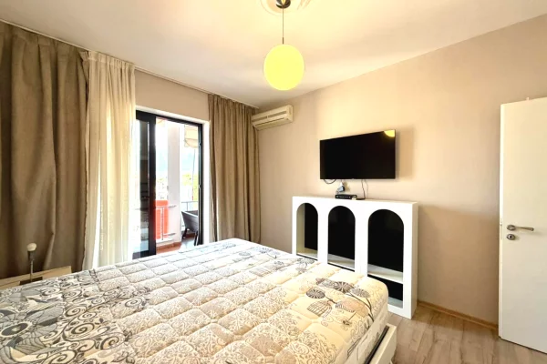 Shtepi me qera Apartament ne Tirane, 2+1, Mobilimi E mobiluar, Pagesa 1,500  Euro.