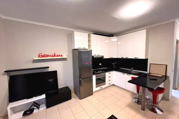 Shtepi me qera Apartament ne Tirane, 1+1, Mobilimi E mobiluar, Pagesa 65,000  Leke.