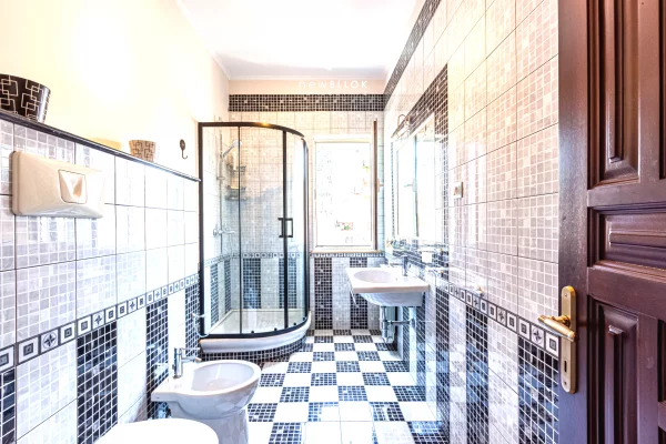 Shtepi me qera Apartament ne Tirane, 2+1, Mobilimi E mobiluar, Pagesa 1,300  Euro.