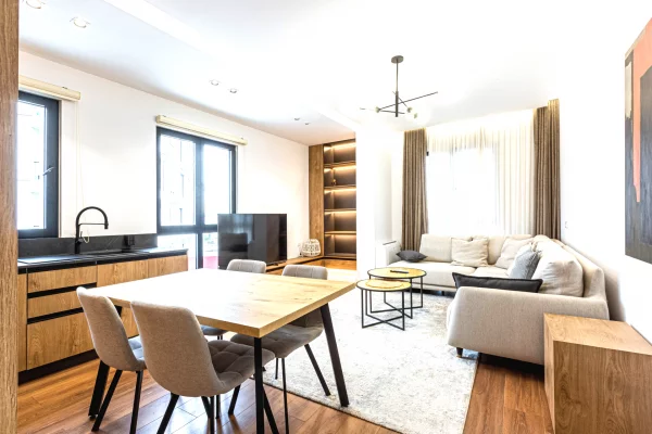 Shtepi me qera 1+1 ne Tirane - 750 Euro