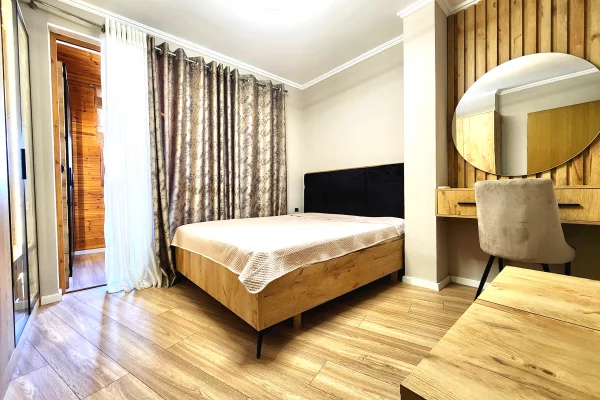 Shtepi me qera Apartament ne Tirane, 2+1, Mobilimi E mobiluar, Pagesa 850  Euro.
