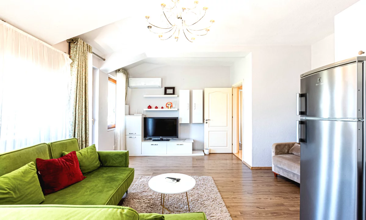 Shtepi me qera Apartament ne Tirane, 2+1, Mobilimi E mobiluar, Pagesa 700  Euro.