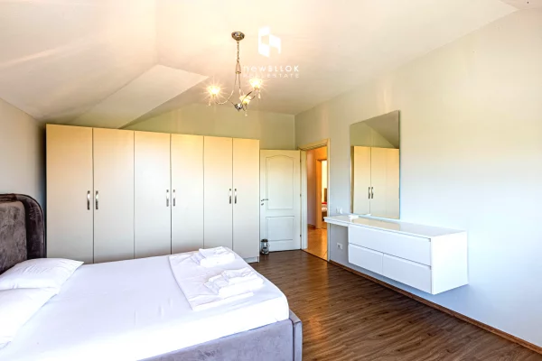 Shtepi me qera Apartament ne Tirane, 2+1, Mobilimi E mobiluar, Pagesa 700  Euro.