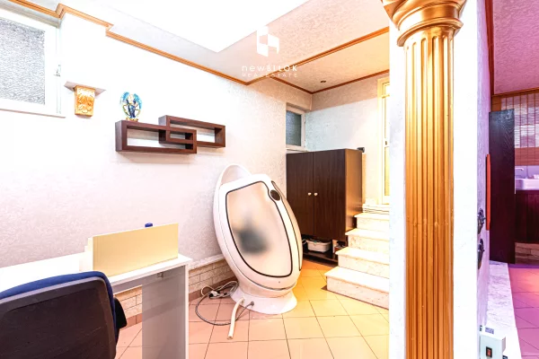 Me Qera: Ambient me 2 Kate 📍Mine Peza/Rr. Durresit || (800Euro/muaj) Super Location, Afer Qendres