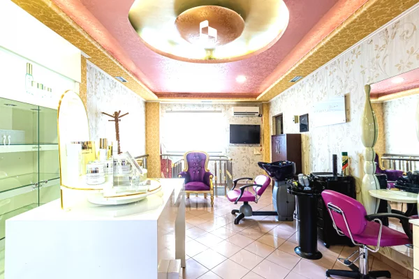 Me Qera: Ambient me 2 Kate 📍Mine Peza/Rr. Durresit || (800Euro/muaj) Super Location, Afer Qendres