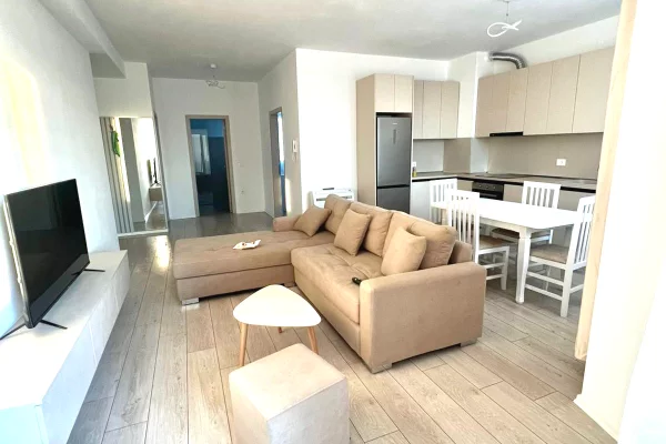 Me Qera : 2+1 📍Ish Fusha e Aviacionit (River Residence) - 600€ - S. 100m²